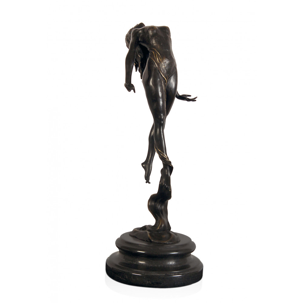 EPA228_fronte_2 bronzova socha